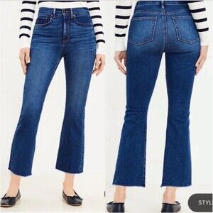 LOFT Curvy High Waist Flare Crop Dark Wash Frayed Raw Hem Size 4/27